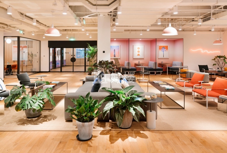 王府井均价(商圈)2105元/工位·月东城(区域)wework·王府国际/原淘汇